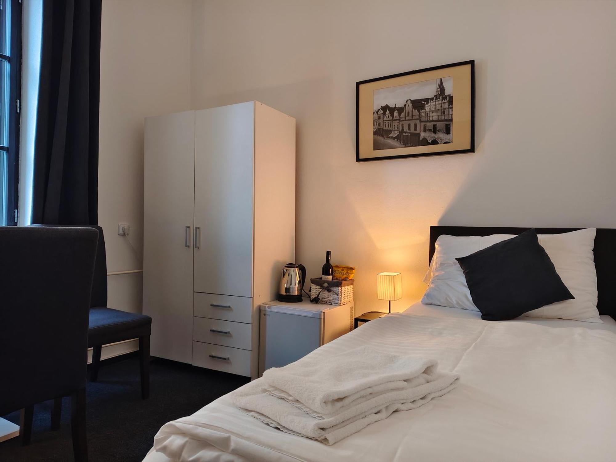 Hotel Bily Konicek Třeboň المظهر الخارجي الصورة
